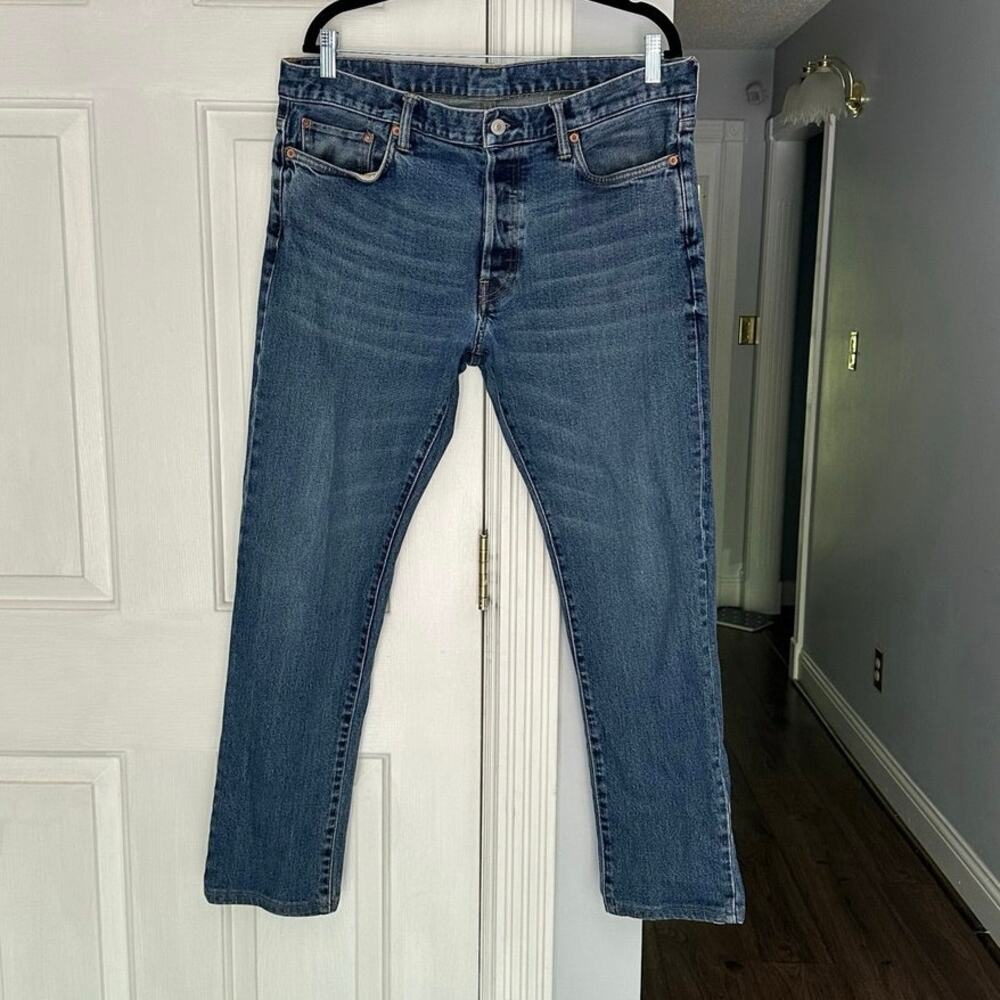 EUC Buck Mason Medium Wash Button Fly Men’s Jeans Size 36x34
